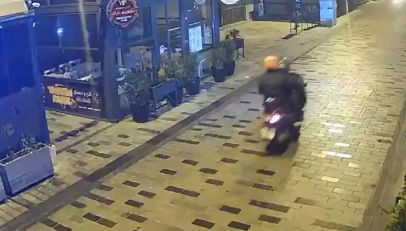 Gece Kulübüne Haraç İddiasıyla Saldırı: Torpil ve Silah Kullanıldı