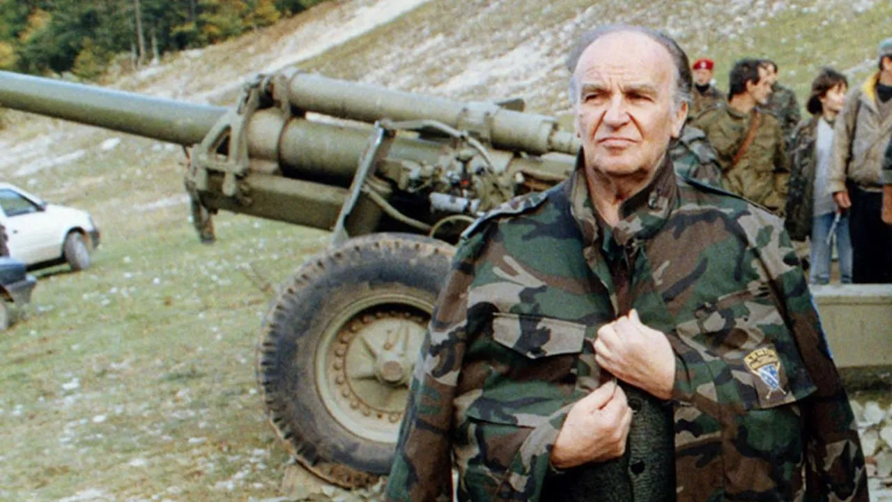 Bilge Kral Aliya İzzetbegoviç: Bosna Hersek’in Efsanevi Lideri