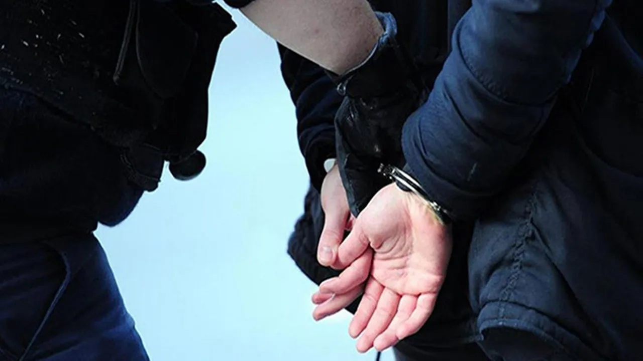 Interpol Tarafından Kırmızı Bültenle Aranan Şahıs Fethiye’de Yakalandı
