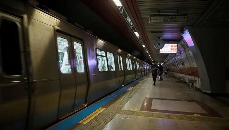 İstanbul'da Eylem Yasağında Üçüncü Gün: Metro Durumunu Öğrenin!