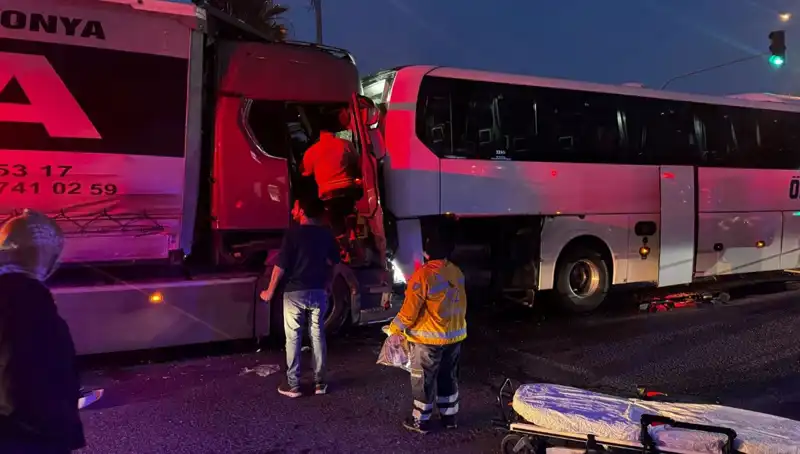 Dört Araçlı Zincirleme Kaza: Hayatını Kaybeden Bir Kişi Var