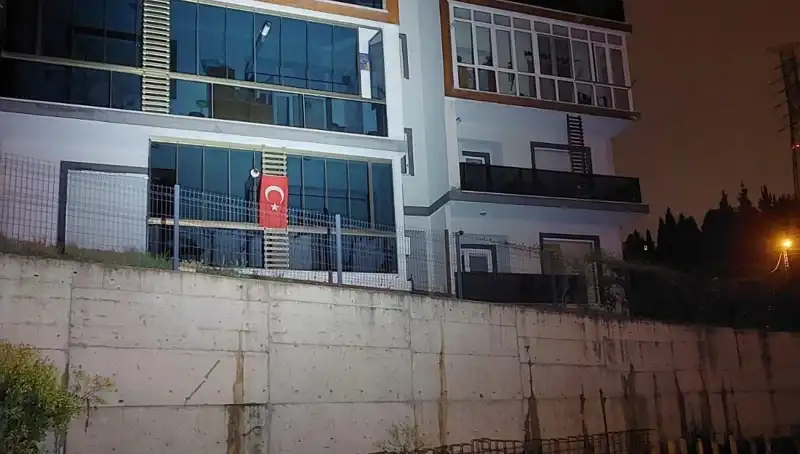 Sakarya'da Apartman Tahliyesi: Nedenleri ve Sonrası Merak Konusu Oldu