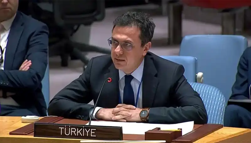 İsrail, Suriye'deki Hava Saldırılarını Durdurmalı: Keçeli'nin Çağrısı