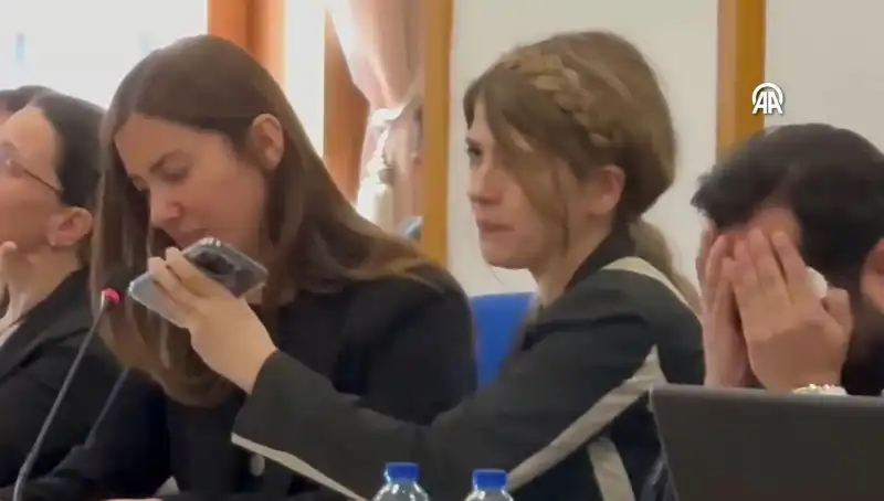 Meclis'i Sarsan Ses Kaydı: Duygusal Anlar ve Tepkiler