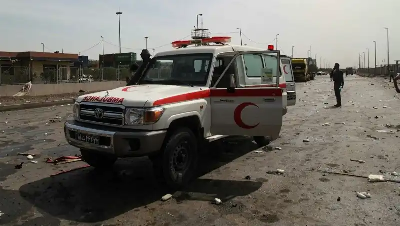 İran'daki Fabrikada Korkunç Patlama: 1 Ölü, Çok Sayıda Yaralı