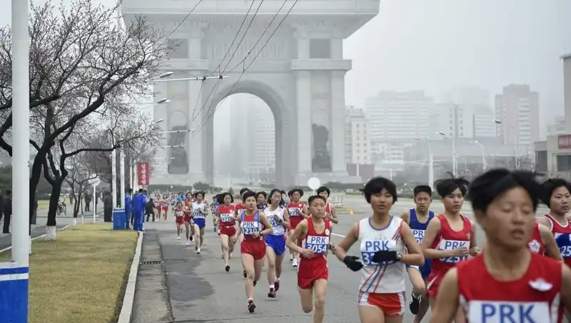 Kuzey Kore'nin Başkenti Pyongyang, 6 Yıl Aradan Sonra Koşucuları Ağırlıyor