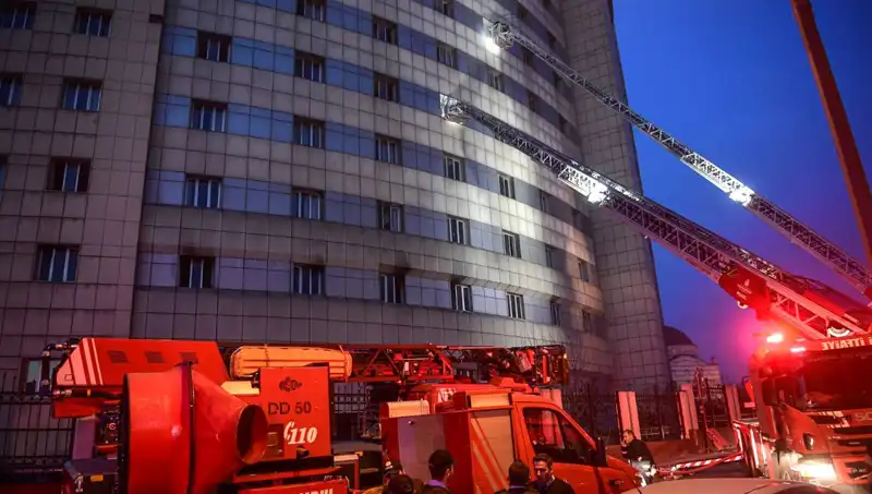 Yüksek Katlı Binalarda Yaşayanları Bekleyen Gizli Tehlike: İtfaiyeciler Uyarıyor!