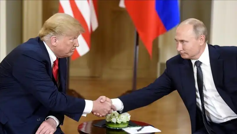 Putin, Trump ile Yeniden Temas Kurmaya Hazır mı? Kremlin'den Açıklama!