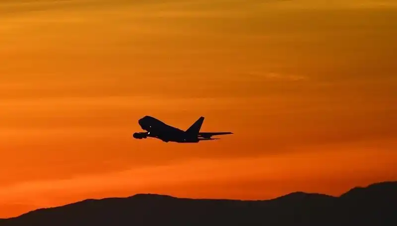 Avustralya'da Uçak Kazası: Pilot Hayatını Kaybetti, Soru İşaretleri Peş Peşe Geldi