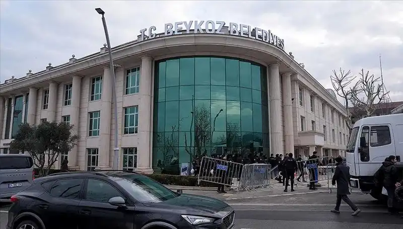 Beykoz Belediyesi'nde Gözaltı Şok! Başkan Yardımcısı Fidan Gül Neden Yakalandı?