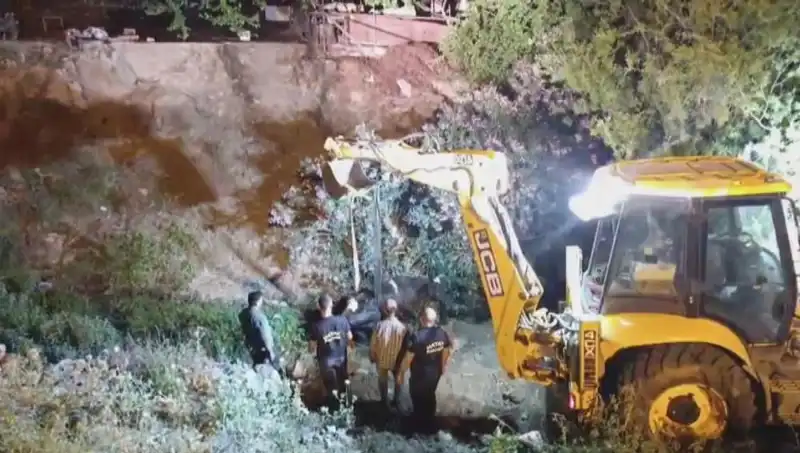 Hatay’da İnek İçin Düzenlenen Heyecan Verici Kurtarma Operasyonu