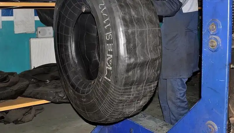 Trafikte Kaplama Lastik Tehlikesi: Uzmanlar Uyarıyor, Kazalar Artabilir!