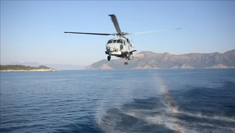 Askeri Helikopterin Denize Acil İnişi: Tüm Detaylar ve Gelişmeler