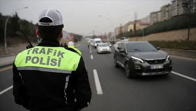 23 Nisan'da Ankara'da Kapalı Yollar: Hangi Güzergahlar Etkileniyor?