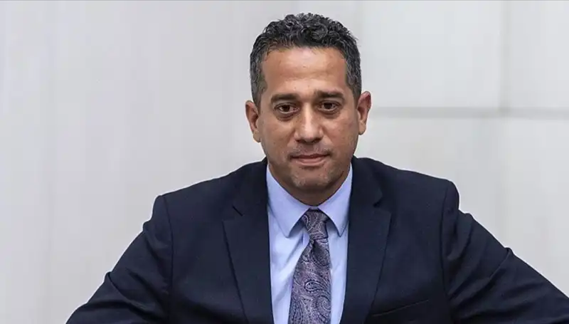CHP'nin Yükselen Yıldızı: Ali Mahir Başarır'ın Hayatı ve Siyasi Kariyeri