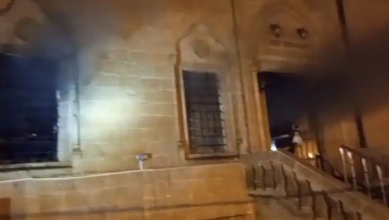 Mardin’deki Cami Yangını, Kente Kayıplarını Gözler Önüne Serdi