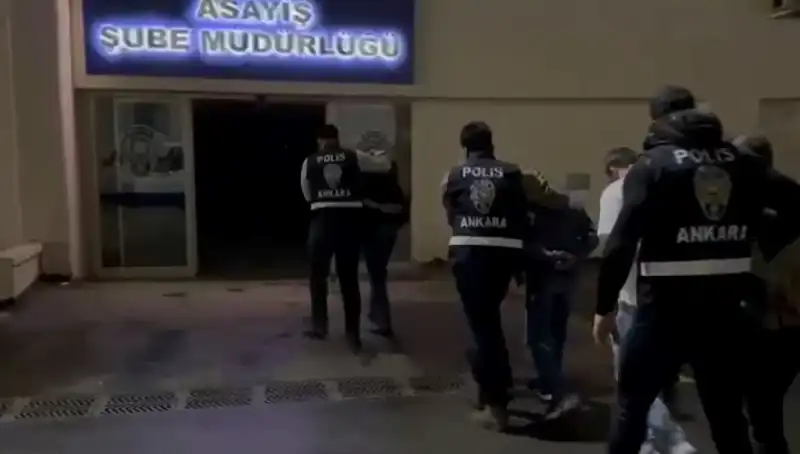 Ankara'da Rest Operasyonu: Mahalleyi Sarsan 35 İş Yeri Mühürlendi