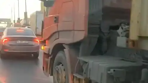 D-100'de TIR Kavgası: Yol Verme Tartışması Nasıl Büyüdü?