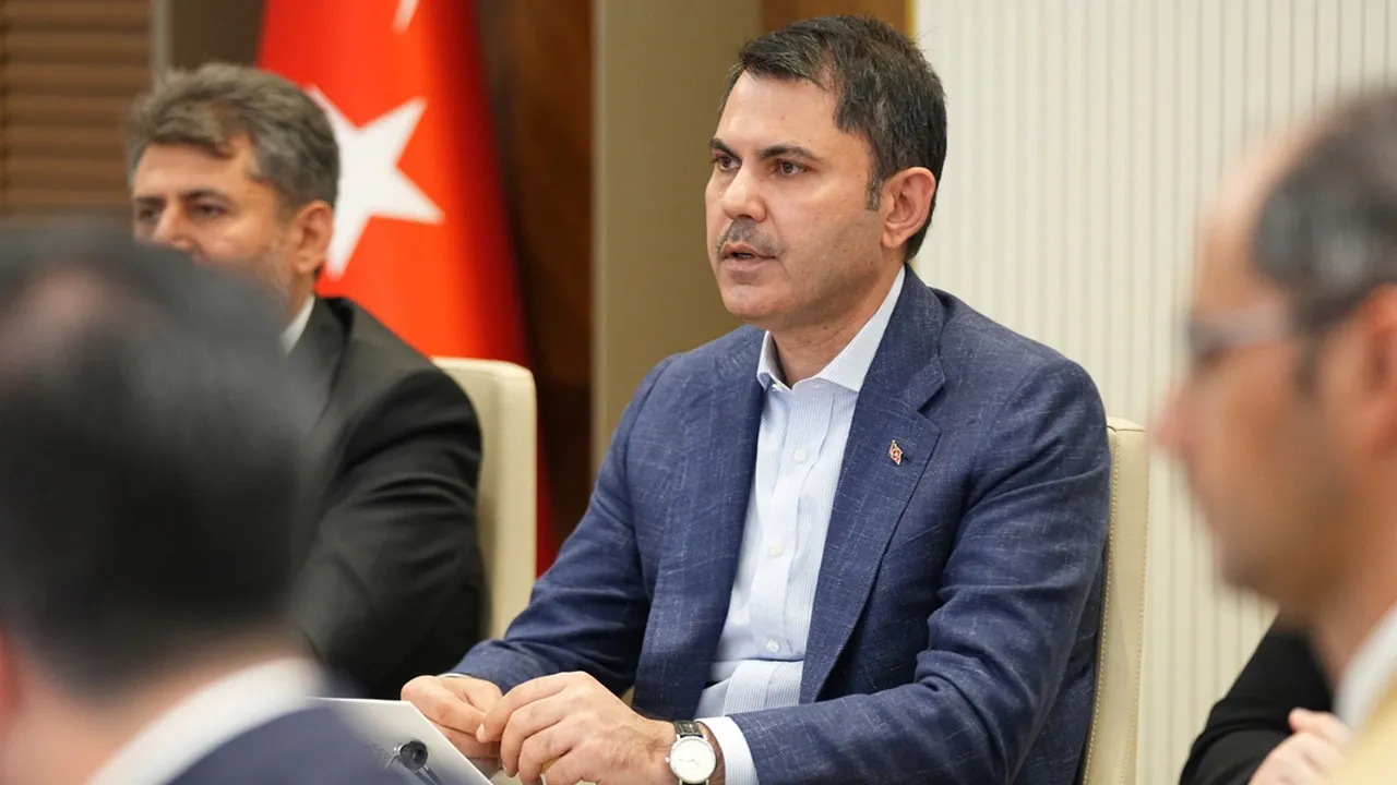 Bakan Kurum: Deprem Bölgesinde 452 Bin Konut 2025'te Teslim Edilecek
