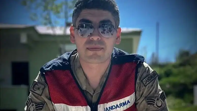 Kadir Astsubayın Vefatı: Halı Saha Maçından Trajik Son