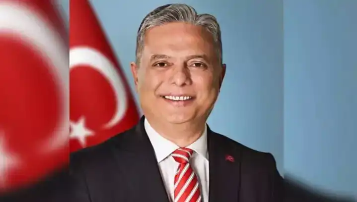 Ümit Uysal: CHP Genel Başkan Adayı Olmanın Ardındaki Hikaye